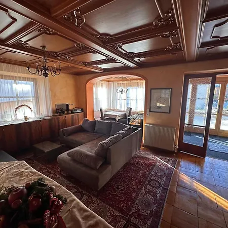 Marianne Apartment